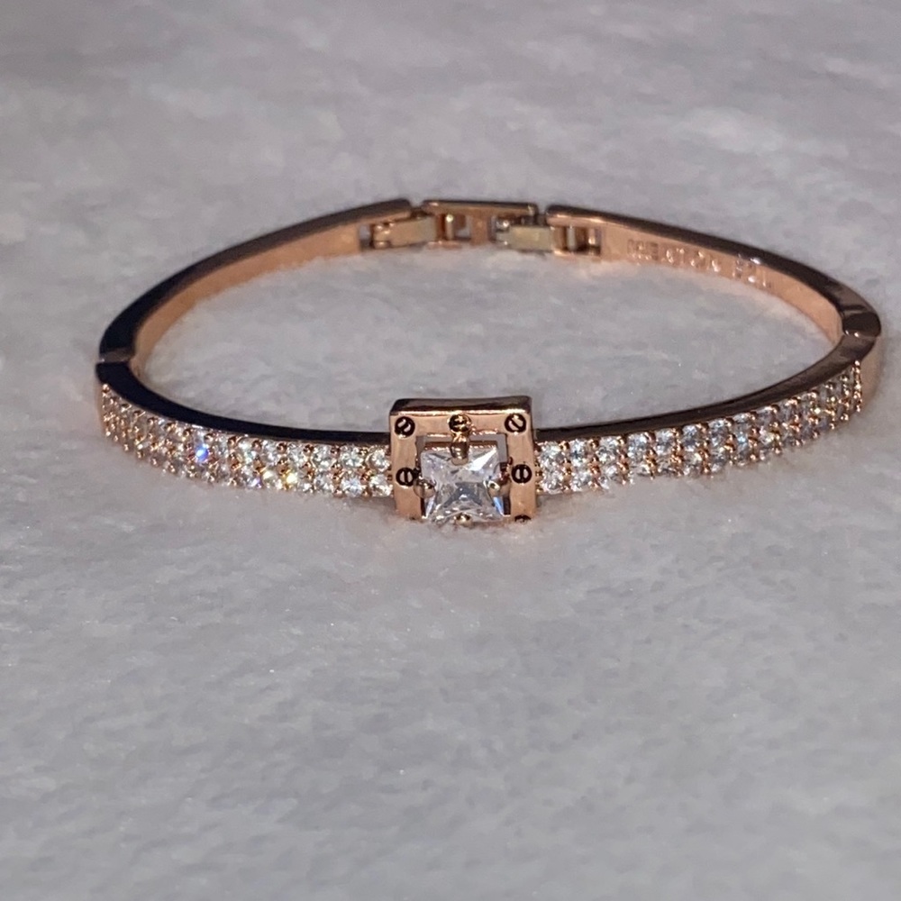 Menton Ezil Fasion Jewelry Spiritual Guidance 18K Gold
